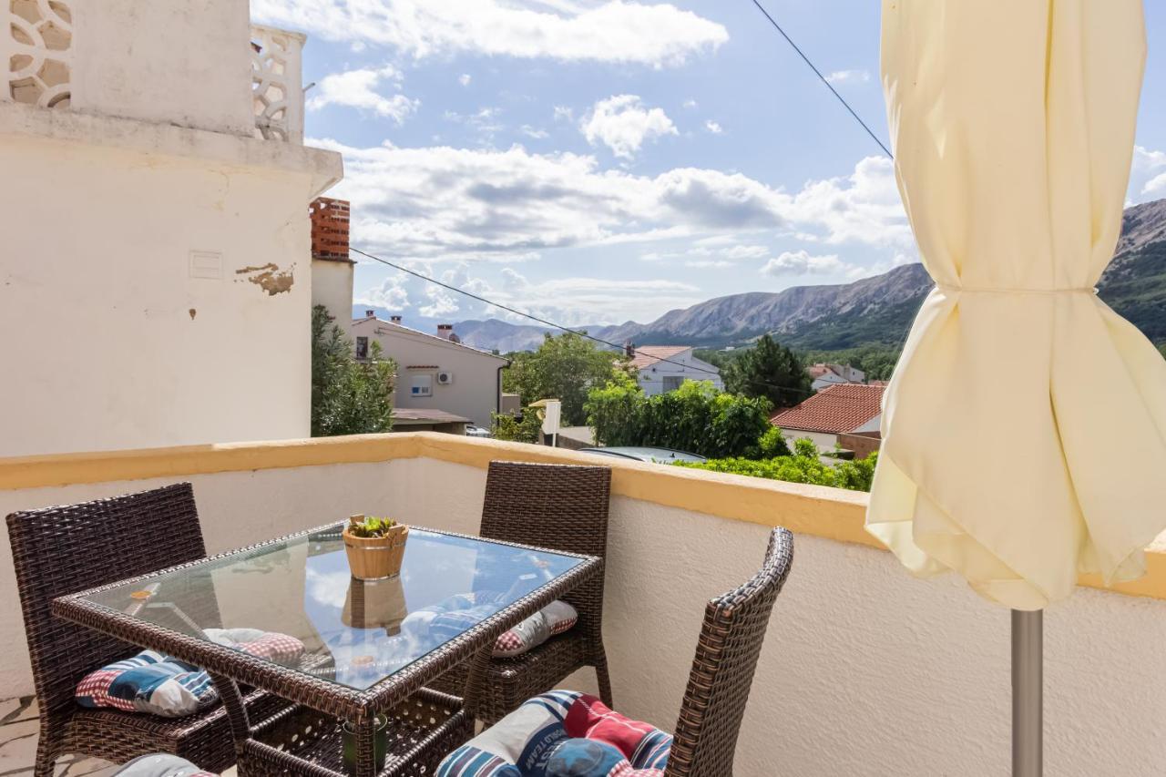 Apartment Sepat With Free Parking Place In Baska Dış mekan fotoğraf